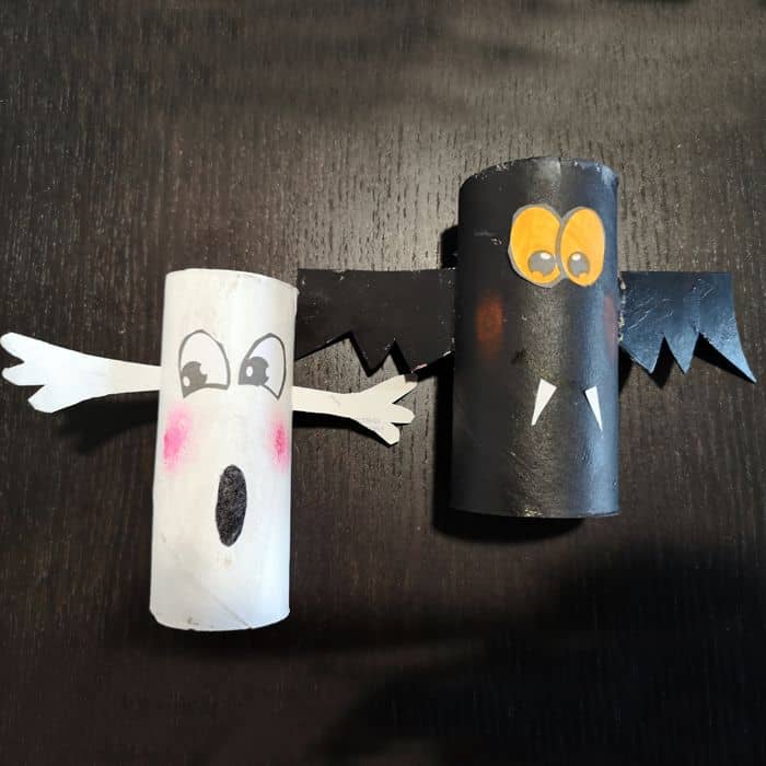 Murciélagos y fantasmas